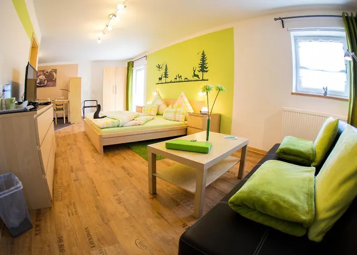 Treppendorfer Apartament *